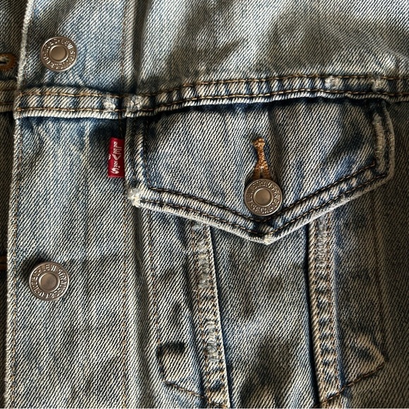 Levi’s Premium Big E Light Wash Jean Jacket Women’s Small - Picture 6 of 10